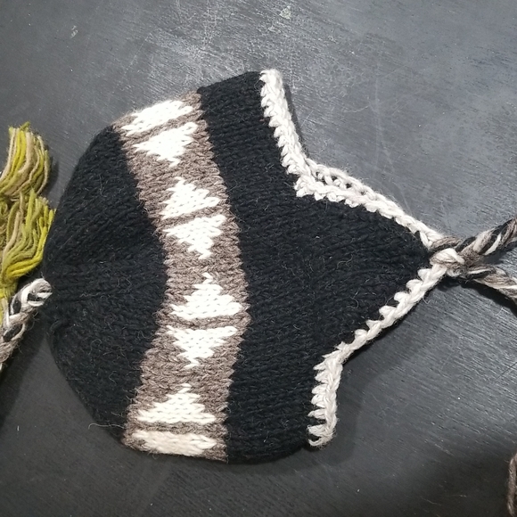 Wool hat. - Picture 11 of 16